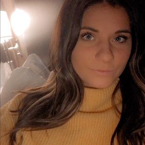 Meet your Posher, Brittany